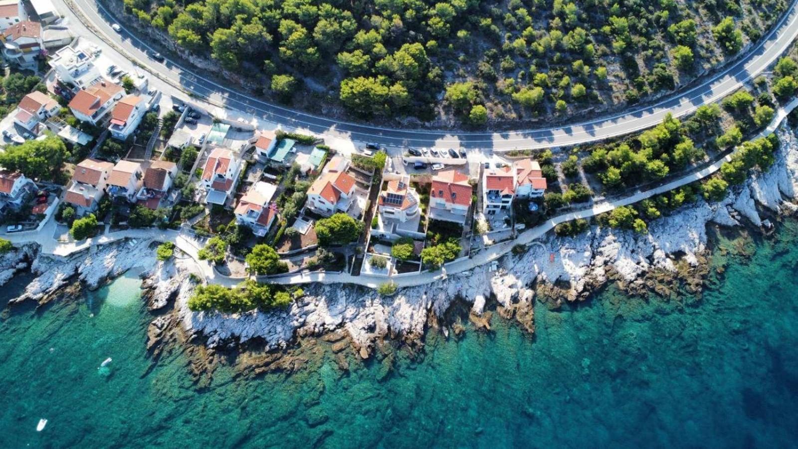 Apartment L'Odore Del Mare Dolac Exterior foto